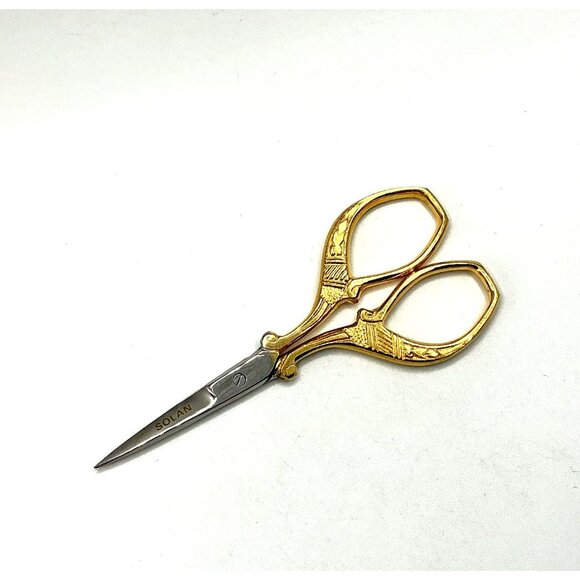 Vintage Gold Tone Embossed Solan Embroidery Scissors With Stainless Steel Blades - Picture 6 of 6